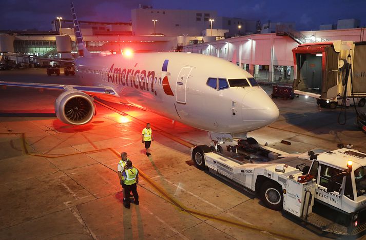 Boeing 737 MAX undir merkjum American Airlines.