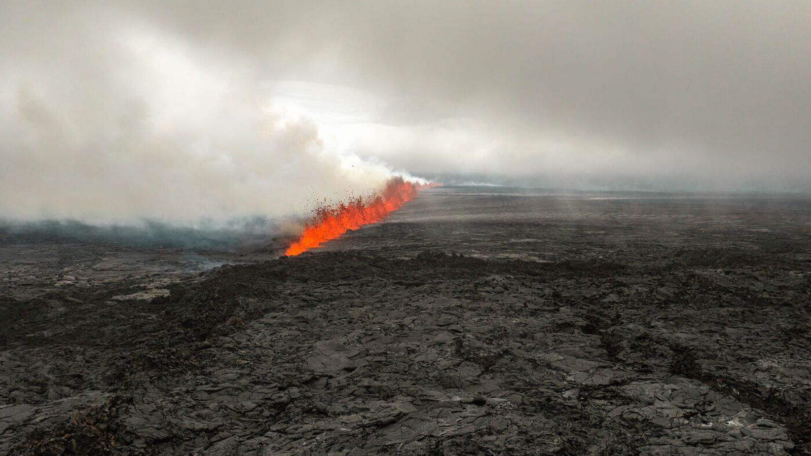 Ár liðið frá því síðast gaus á Reykja­nesi