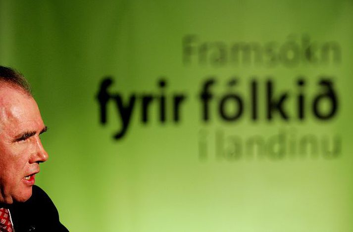 Forsætisráðherra. Halldór talaði um alþjóðlega fjármálamiðstöð á Íslandi á síðasta flokksþingi Framsóknarflokksins.