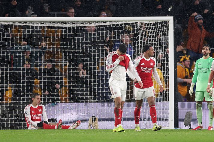 Sjálfsmark í uppbótartíma varð til þess að Arsenal tapaði tveimur stigum í gærkvöld. 