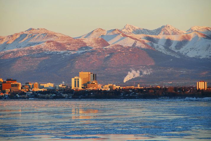 Kviðdómur fann Smith sekan í dómstól í Anchorage í vikunni. 