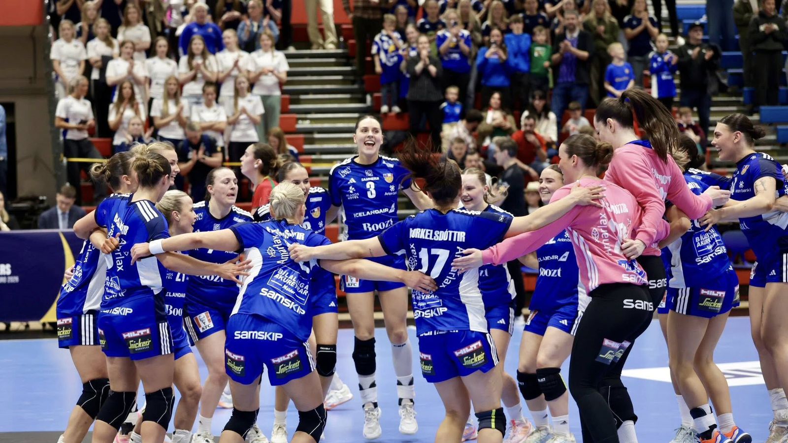 Stelpurnar okkar í neðsta styrk­leika­flokki fyrir EM