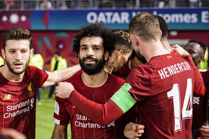 Mohamed Salah var valinn maður leiksins en hér fagnar hann öðru markinu með liðsfélögum sínum í Liverpool.