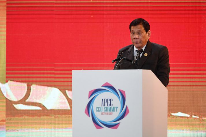 Rodrigo Duterte er nú staddur í víetnömsku borginni Danang þar sem fundur APEC, samstarfsstofnunar Asíu- og Kyrrahafsríkja, fer fram.