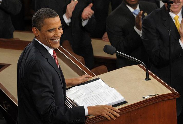 Í ræðustól á þingi Barack Obama flytur í fyrsta sinn hina árlegu stefnuræðu forseta.nordicphotos/AFP