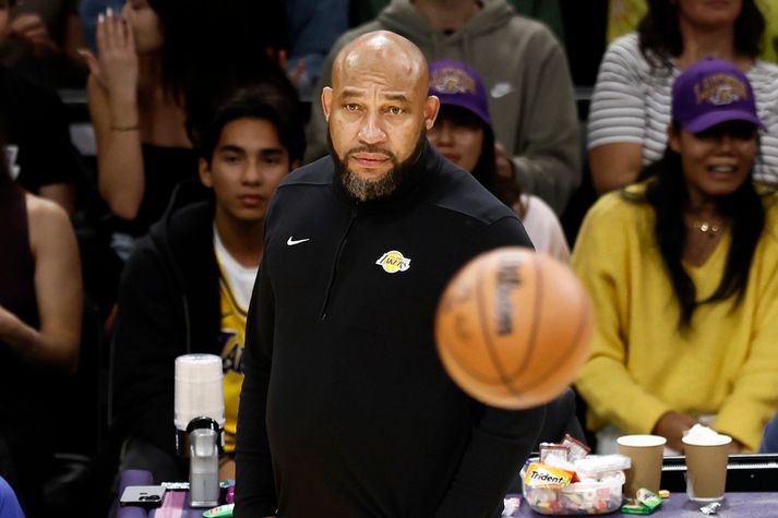 Himm fimmtugi Ham hefur stýrt Lakers síðan 2022.