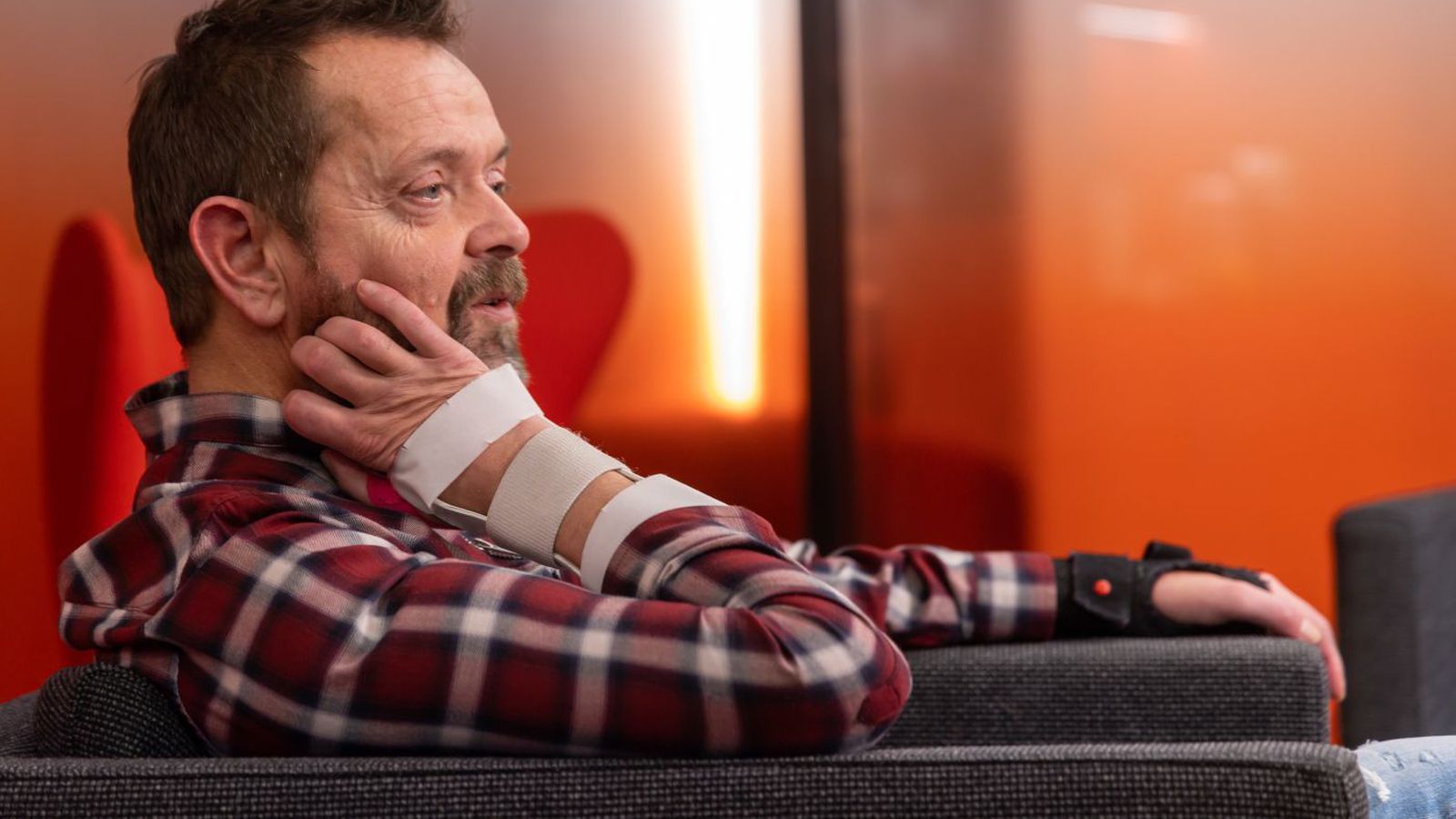 Blendnar til­finningar að fara á vinnu­markað á ný