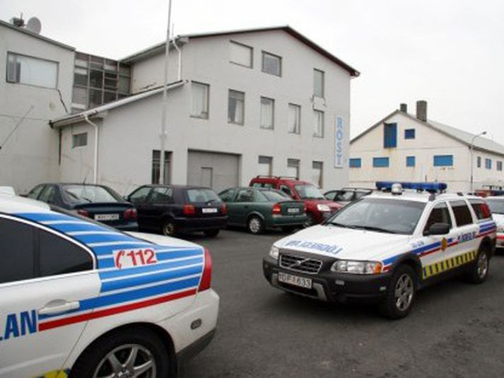 Röstin stendur við Hrannargötu 5 í Reykjanesbæ.