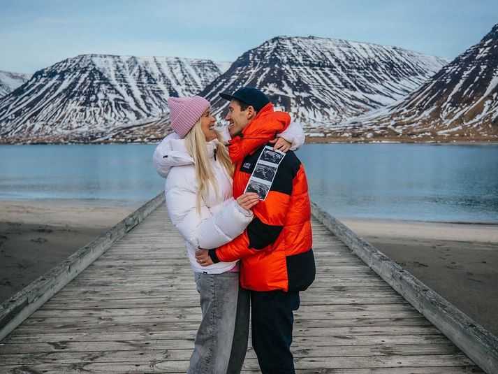 Ása og Leo eiga fyrir einn dreng saman.