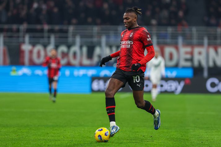 Rafael Leao í leik með AC Milan.