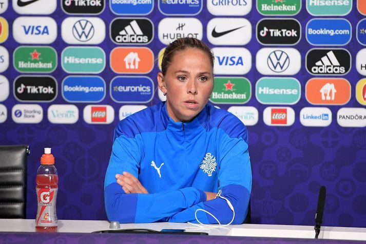 Sara Björk Gunnarsdóttir er fyrirliði íslenska landsliðsins.