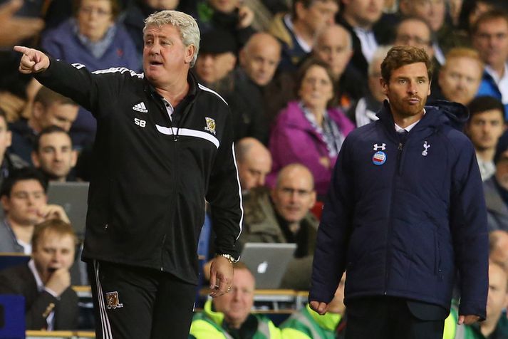 Steve Bruce til vinstri, Andre Villas-Boas til hægri.