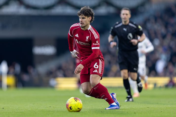 Milos Kerkez hefur leikið nítján af tuttugu deildarleikjum Liverpool á þessu tímabili.