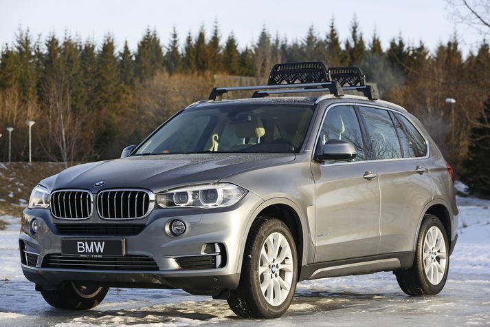 BMW X5.