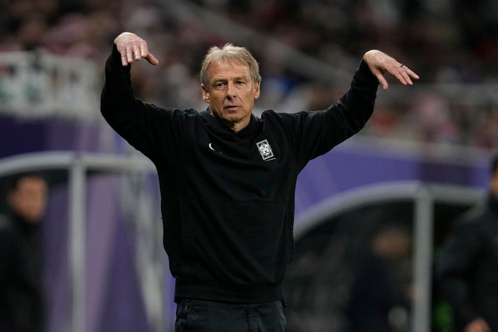 Allt lítur út fyrir að framtíð Jürgen Klinsmann sem þjálfara suður-kóreska landsliðsins sé ráðin.