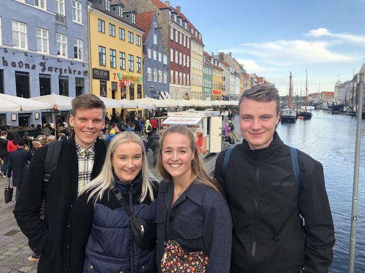 Fjórmenningarnir sem standa að verkefninu. Frá vinstri: Óli Rafn Kristinsson, Tinna Rún Snorradóttir, Elena Dís Víðisdóttir og Gauti Geirsson.