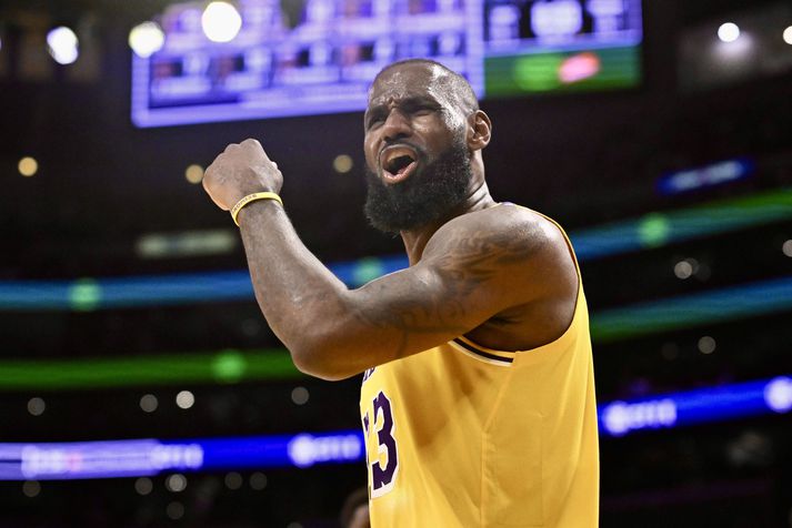 LeBron James og félagar í Los Angeles Lakers er aftur komnir undir í einvíginu á móti Minnesota Timberwolves.
