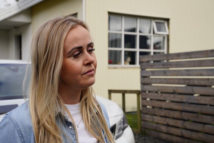 Íris Guðnadóttir Landeigandi við Reynisfjöru bindur vonir við nýjar öryggisreglur við Reynisfjöru.