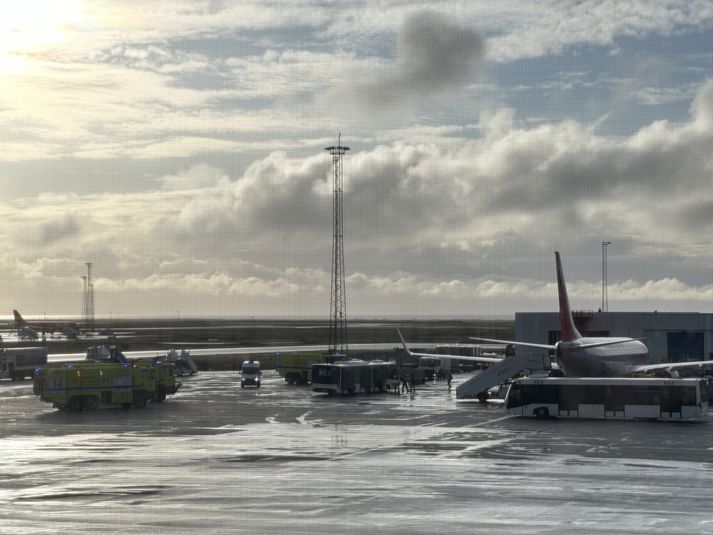 Fátt jafnast á við útlandafrí með Jet2 en slökkviliðið var á Keflavíkurflugvelli kallað að vél félagsins.