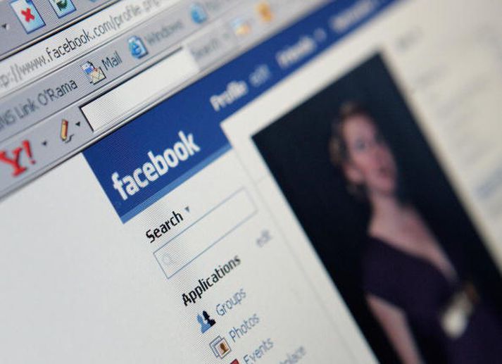 Nú er hægt að greiða konum fyrir að skrá sig í samband a Facebook.