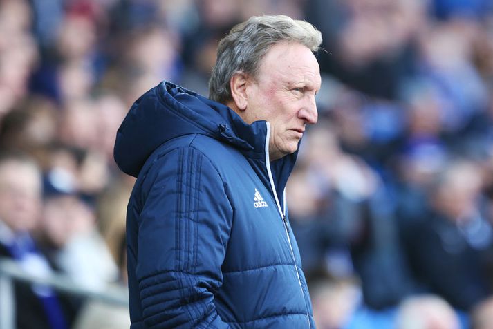 Neil Warnock, þjálfari Cardiff.