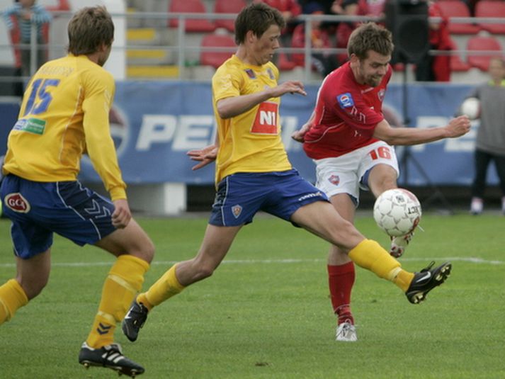 Baldur Aðalsteinsson í síðasta sigurleik Valsmanna á Vodafone-vellinum sem var 6. júlí 2009.