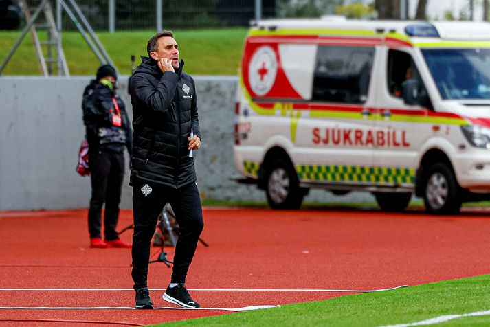 Arnar Þór Viðarsson var ekki par sáttur með að mega ekki velja Kolbein Sigþórsson í landsliðshópinn í haust.