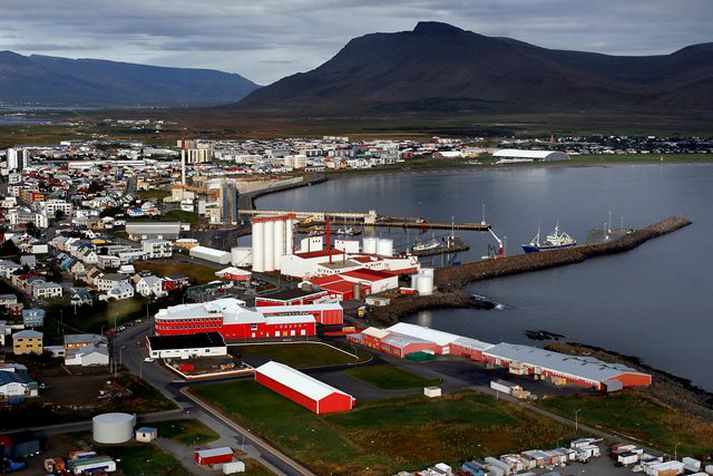  "Það er alltaf fólk hérna hjá okkur og krakkarnir geta komið þegar tími fellur niður í skólanum. Líka í desember og maí þegar skólarnir detta í prófatíma og skóladagar fatlaðra eru skertir.“