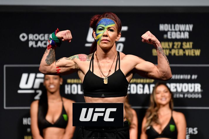 Cyborg fyrir sinn síðasta bardaga hjá UFC.