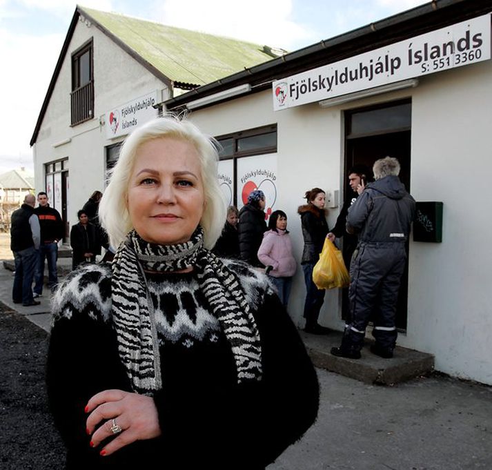 Aðkoma að húsakynnum Fjölskylduhjálpar Íslands í Iðufelli 14 er afar erfið vegna snjómagns.