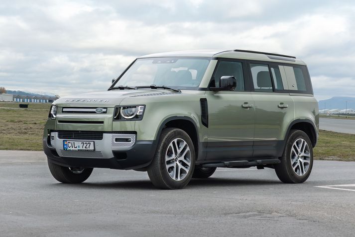 Ekki öll Land Rover-ökutæki eru tengiltvinnbílar.