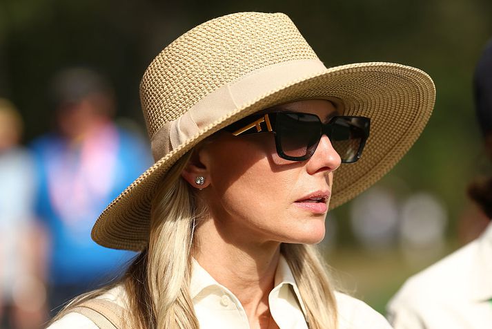 Erica Stoll fékk yfir sig mikið magn af fúkyrðum og einnig bjórglas á Ryder-bikarnum í ár. Ólíðandi, segir eiginmaður hennar Rory McIlroy.