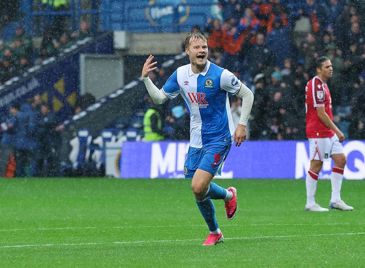 Andri Lucas fagnar hér marki gegn Wrexham um síðustu helgi.