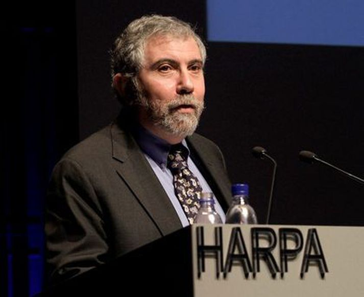 Paul Krugman er einn af virtustu hagfræðingum í heimi, en hann hlaut nóbelsverðlaun í hagfræði árið 2008. Hann var meðal gesta á ráðstefnu íslenskra stjórnvalda og AGS í Hörpu í nóvember sl. Krugman hefur skrifað fasta pistla í New York Times frá árinu 1999.