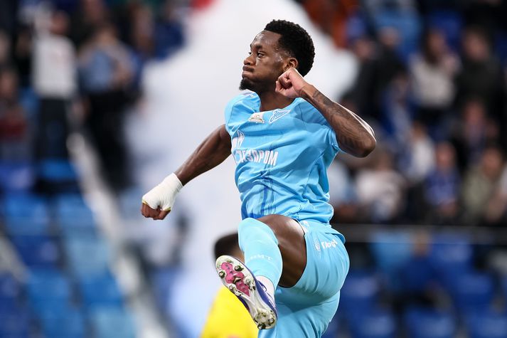 Jhon Duran fagnar einu marka sinna fyrir rússneska félagið Zenit St. Pétursborg.