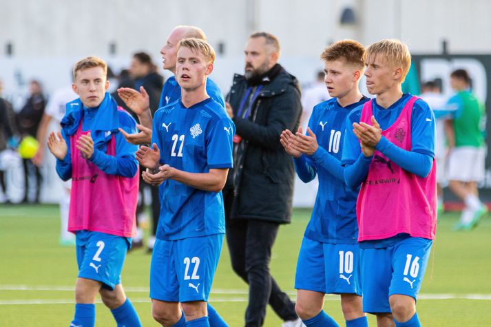 Íslenska U-21 árs landsliðið mætir Portúgal í dag.