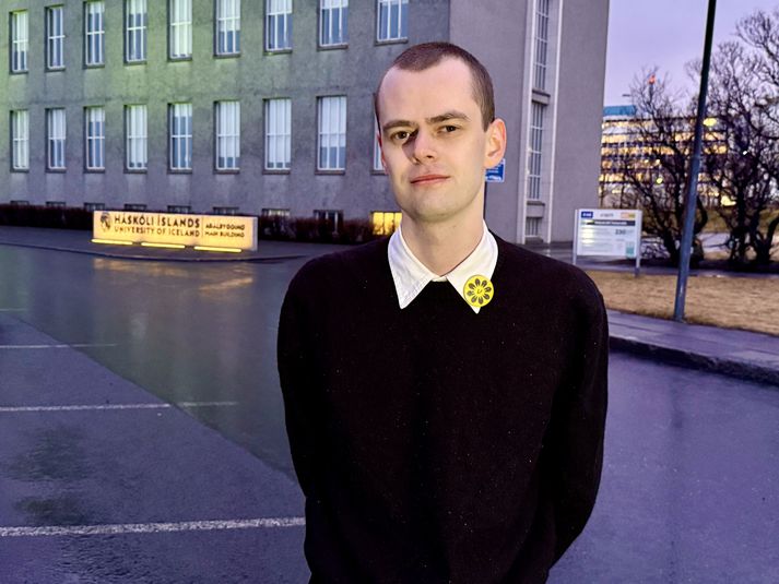 Eiríkur Kúld Viktorsson er oddviti Vöku.