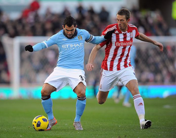 Argentínumaðurinn Carlos Tevez heldur enn í vonina um að geta spilað í dag.nordicphotos/getty images
