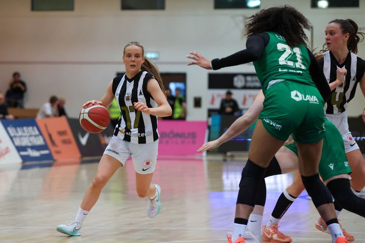 Rebekka Rut Steingrímsdóttir spilaði vel þegar KR hafði betur gegn Njarðvík í kvöld. 