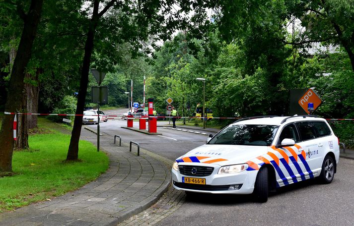 Frá aðgerðum lögreglu í morgun.