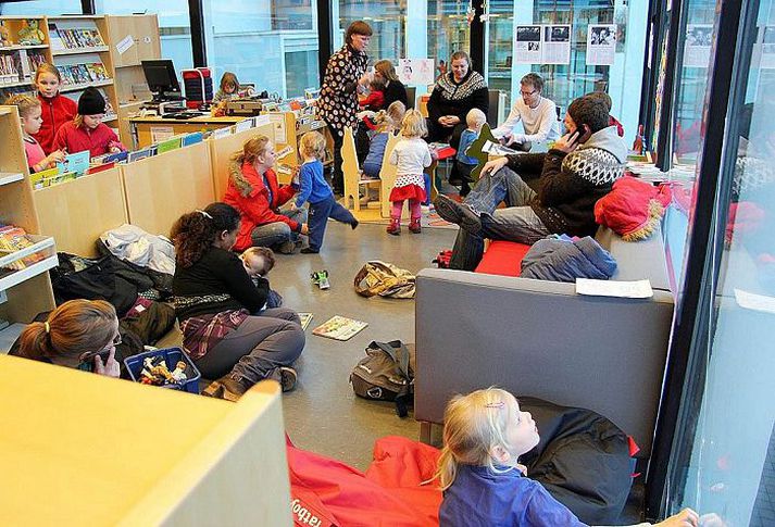 Líflegt hefur verið um að litast á Barnabókasetrinu, sem hefur verið opið í tvær vikur í dag.