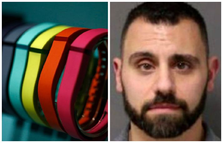 Maðurinn var ákærður eftir að gögn úr Fitbit tæki konunnar sýndu að hún dó um klukkutíma seinna en maðurinn hafði áður sagt.