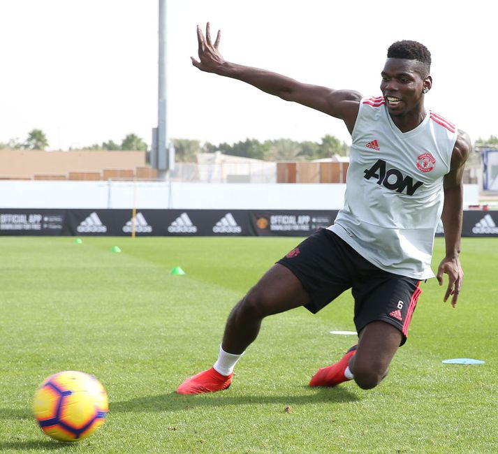 Pogba á æfingu United í Dúbaí