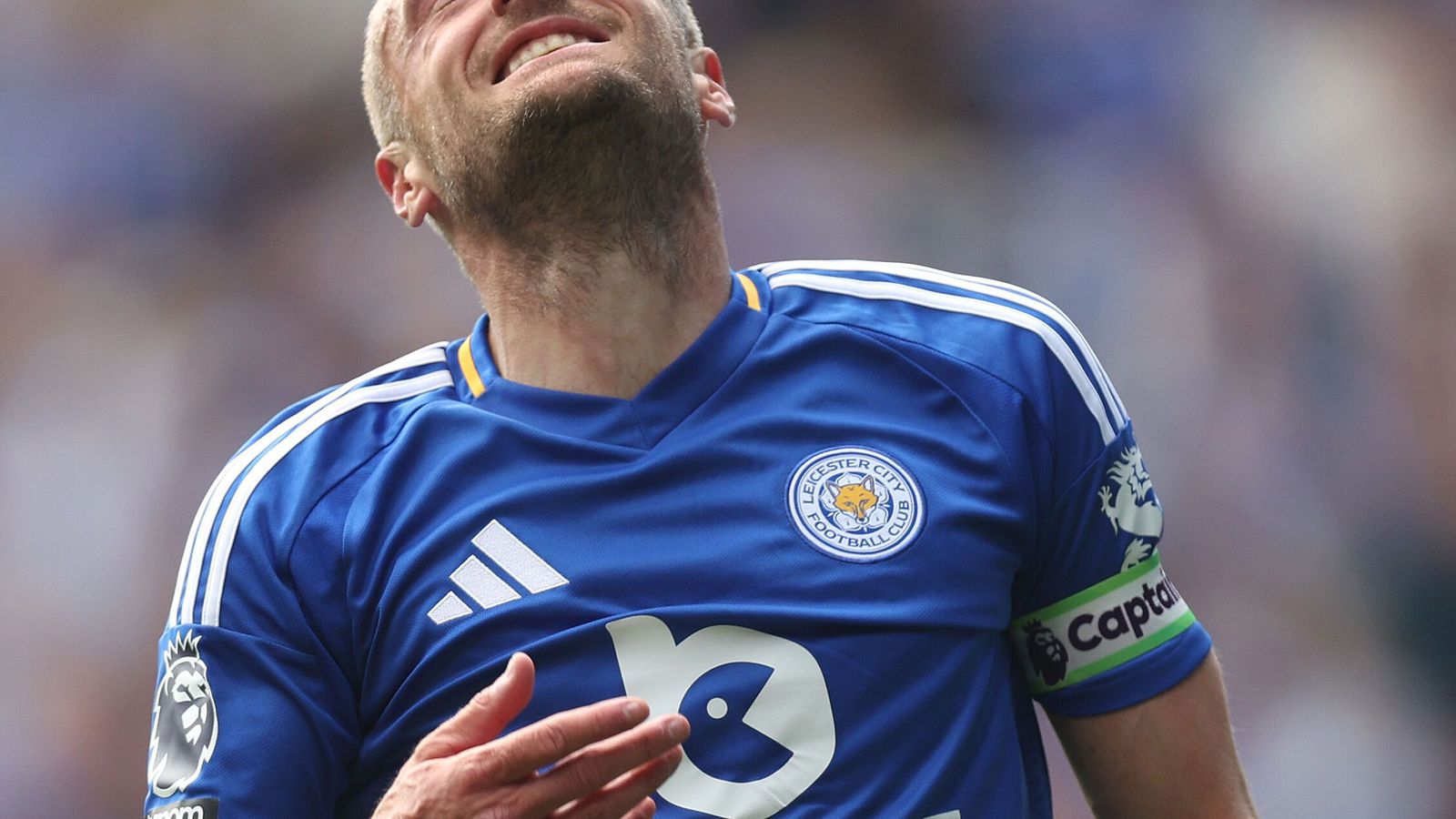 Leicester City tapaði næstum því tólf milljörðum á einu tíma­bili