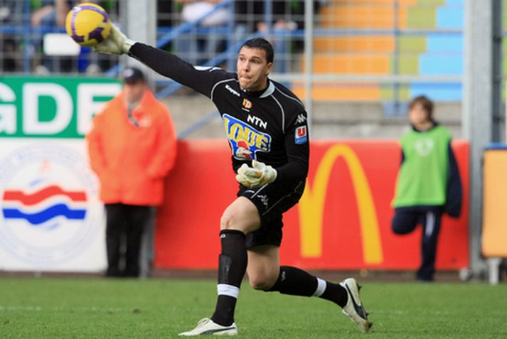 Yohann Pele.