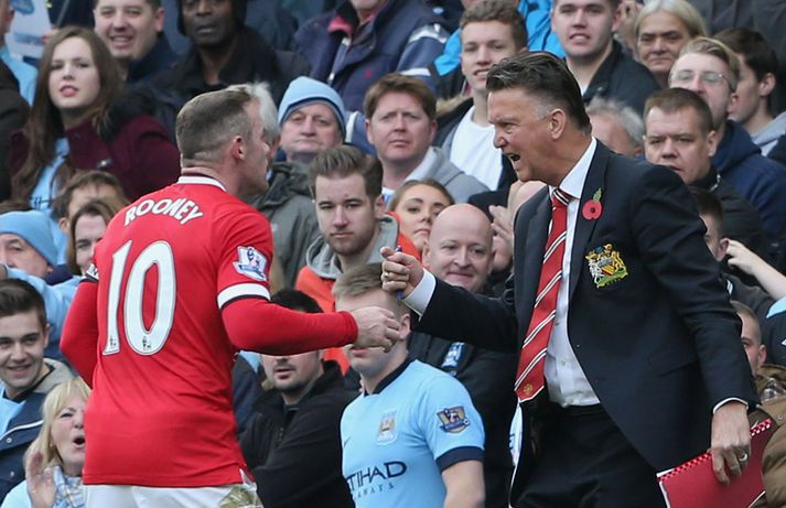 Wayne Rooney og Louis van Gaal.