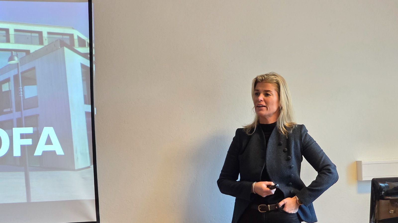 Hug­vit og tækni og Íslandsstofa