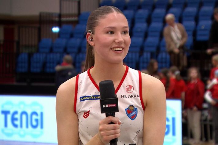 Tinna Guðrún Alexandersdóttir fór í gang í þriðja leikhluta í gær og þá áttu Grindavíkurkonur fá svör á móti Haukaliðinu.