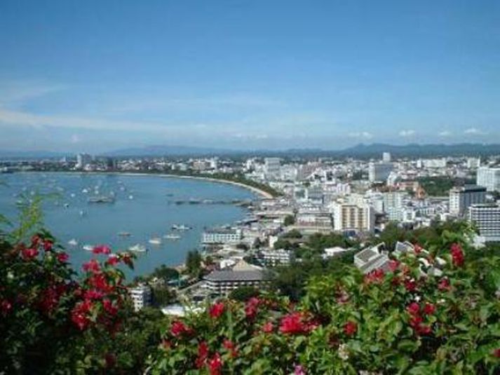 Pattaya. Íslendingurinn bauð konunum á hótelbergi sitt í borginni Pattaya á Tælandi.
