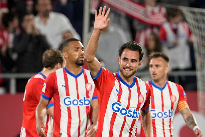 Á næstu leiktíð mun standa Etihad Airways framan á búningum Girona.